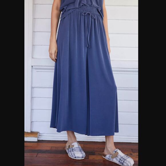 Anthropologie Blue Cropped Wide-Leg Pants - New - Medium - Picture 2 of 7